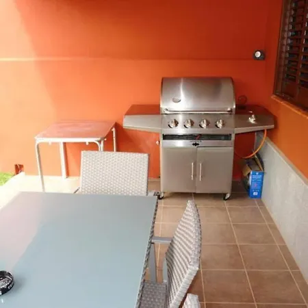 Casa Con Jardin Y Piscina , Costa Adeje , Tenerife 別荘